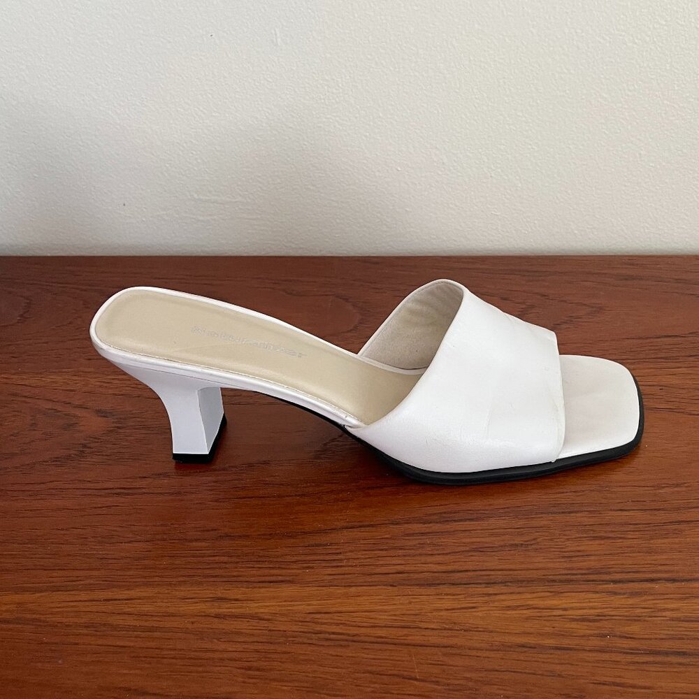 Vintage 90s Y2K Square Toe White Leather Mules w/Sculptural Heel - Size 8.5